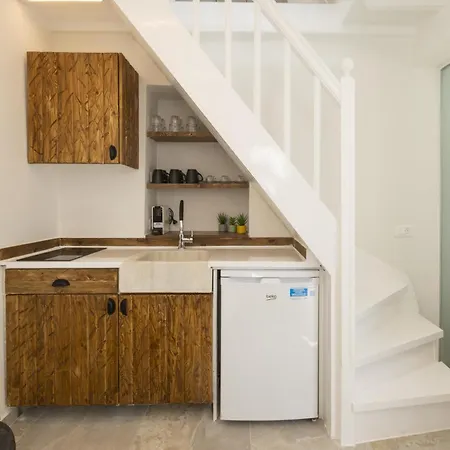 Panda Blue&white Downtown Apartment *