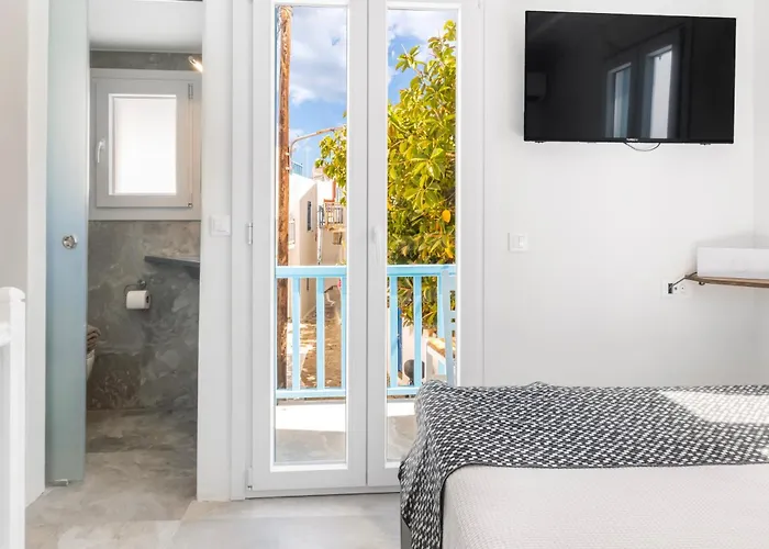 Апартаменты Panda Blue&white Downtown Megali Ammos (Mykonos)